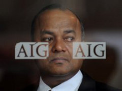 Нажиться на AIG Нажиться на AIG